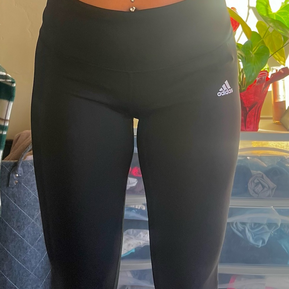 Black Adidas Leggings 🖤